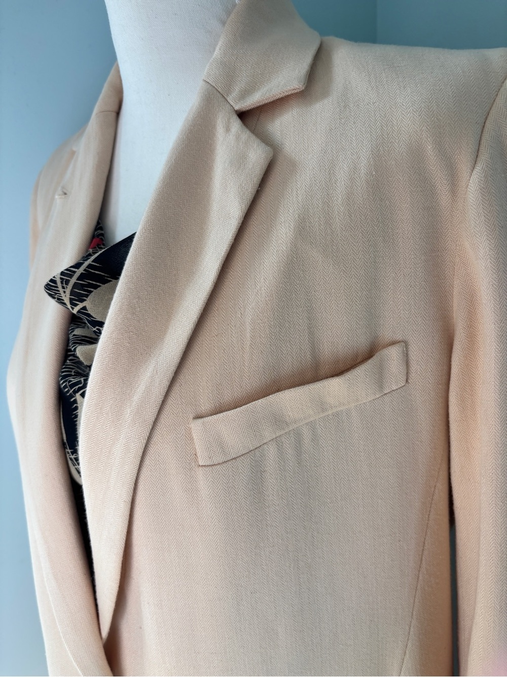 Ulla Johnson Women's Lined Linen Blend Blazer - Deep Cream in Size 4 - Picture 2 of 16